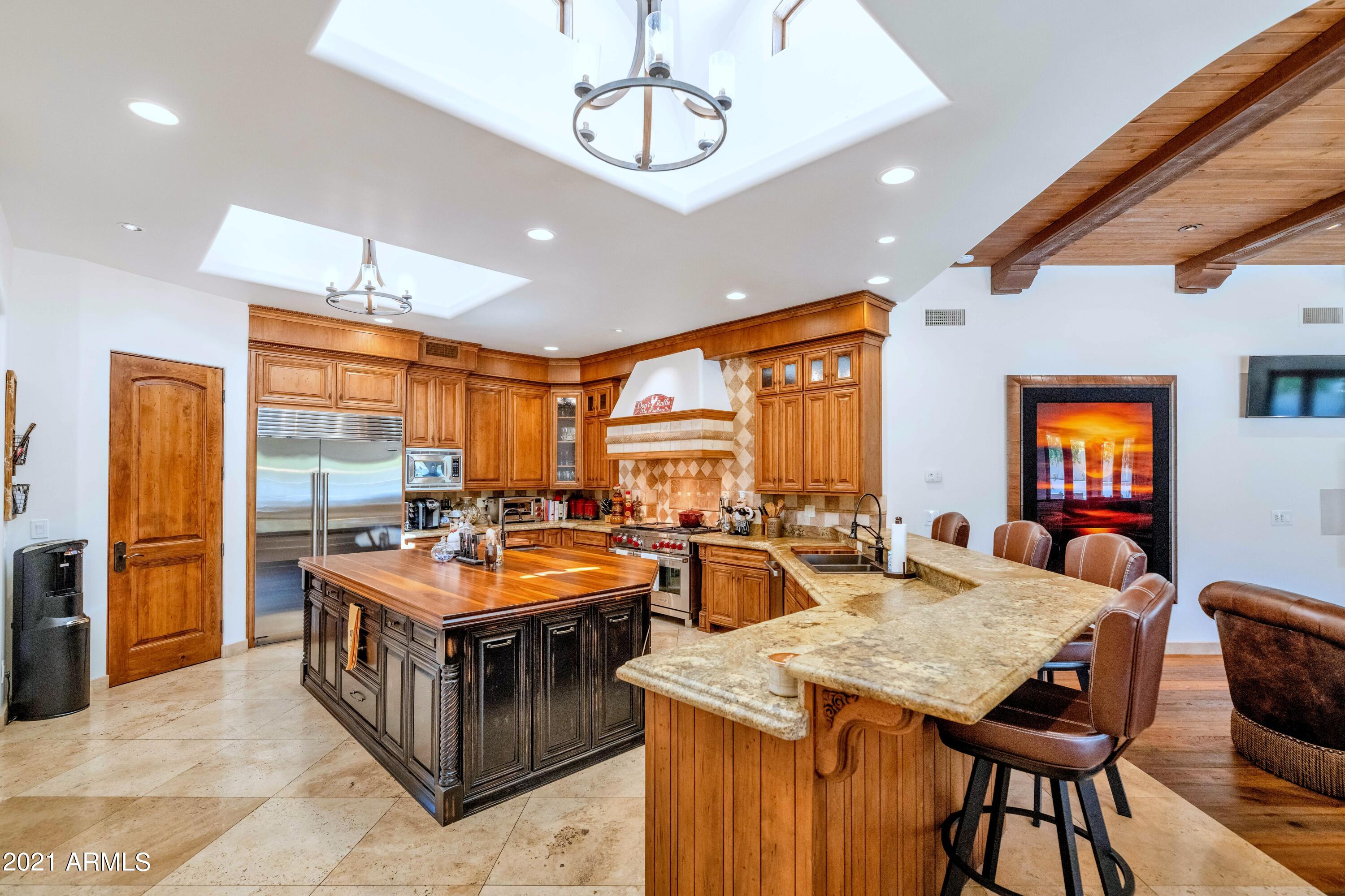 BRET HILLS - Residential
