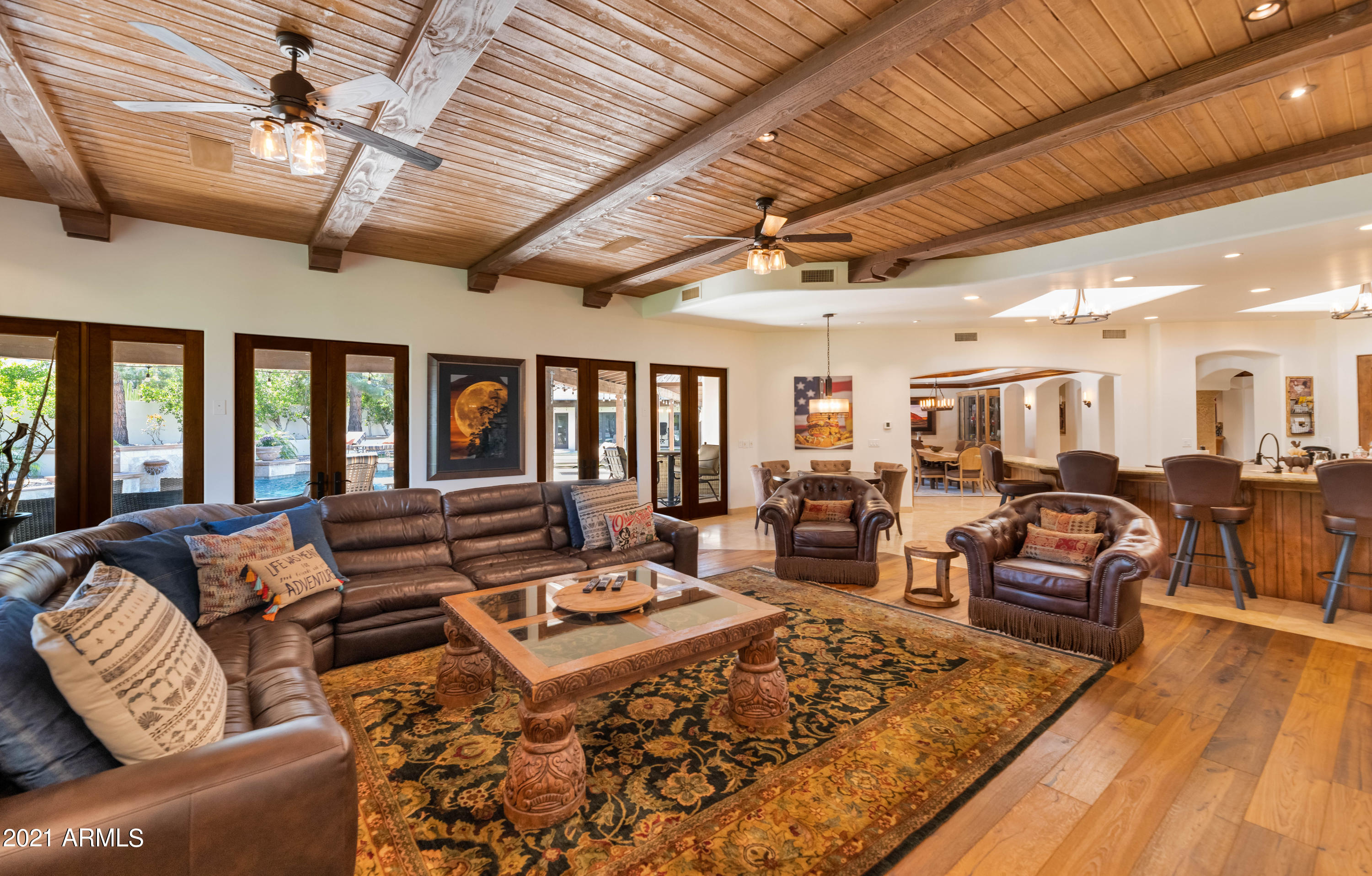 BRET HILLS - Residential