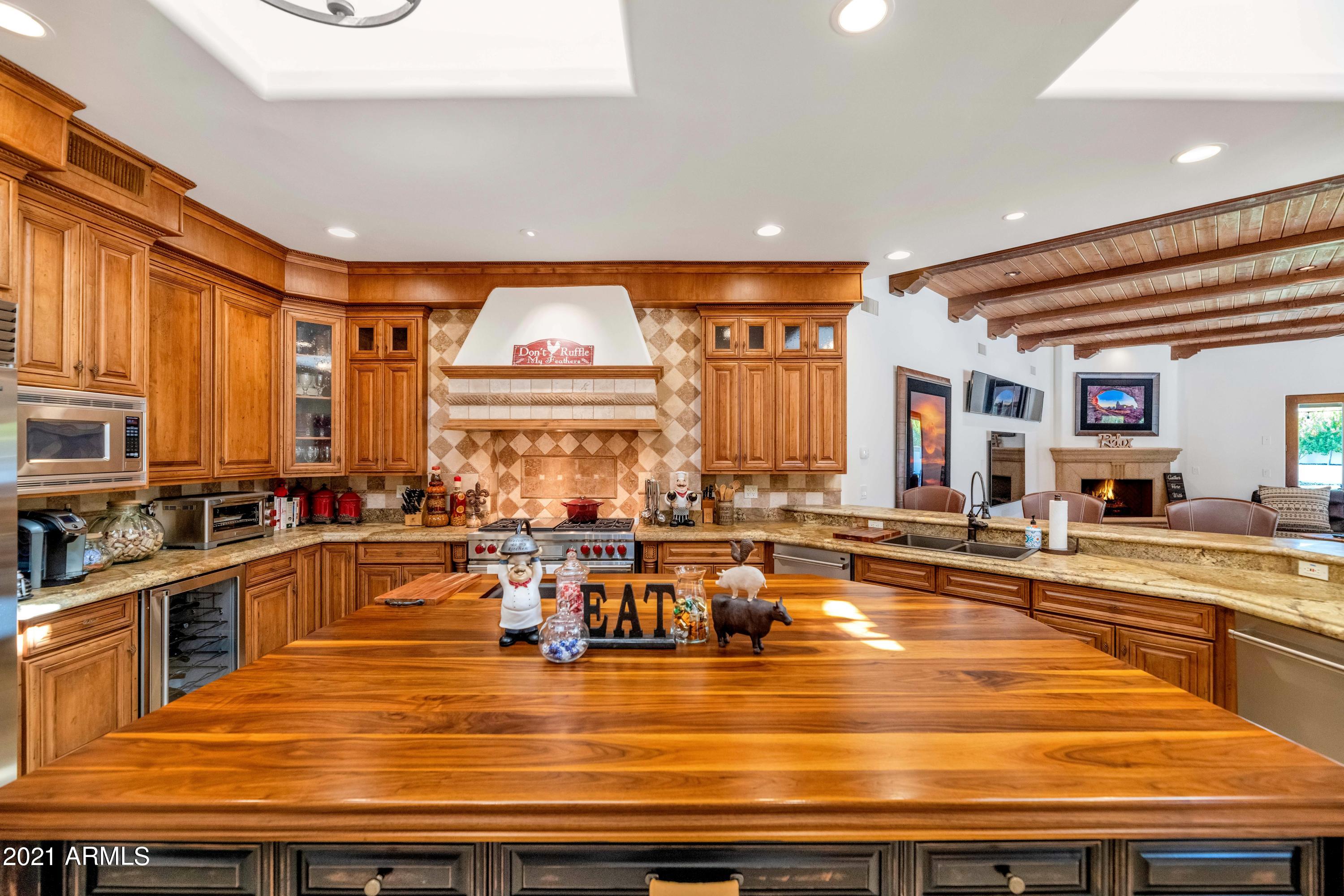 BRET HILLS - Residential