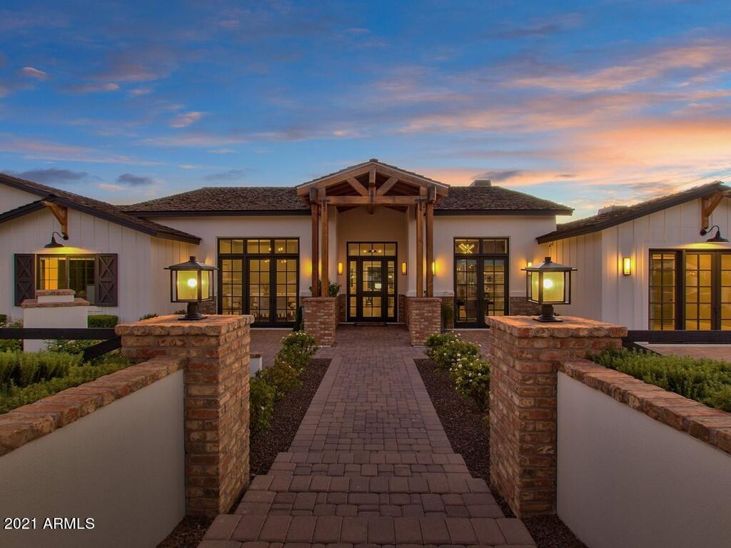FAIRLANE - Residential