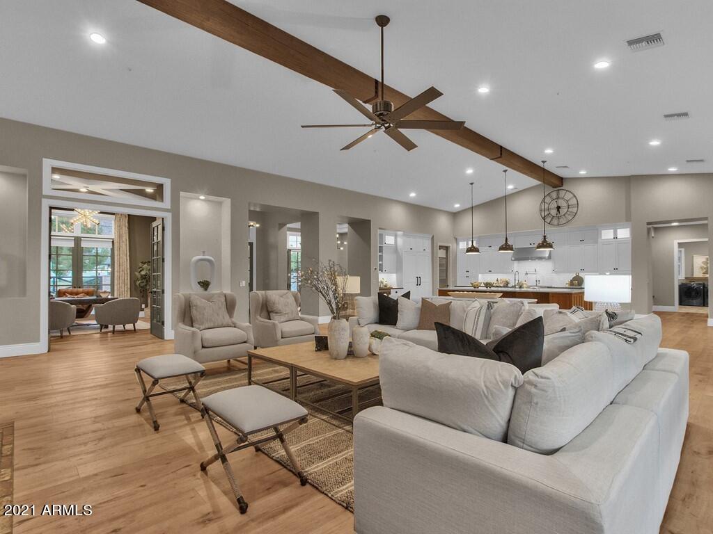 FAIRLANE - Residential