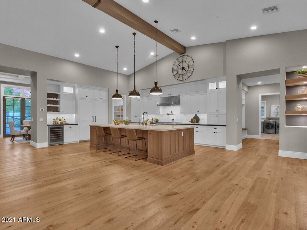 FAIRLANE - Residential