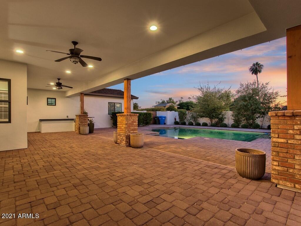 FAIRLANE - Residential