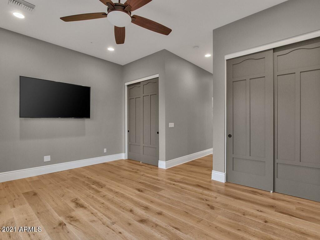 FAIRLANE - Residential