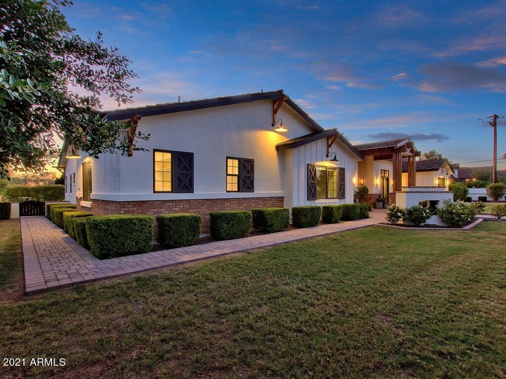 FAIRLANE - Residential