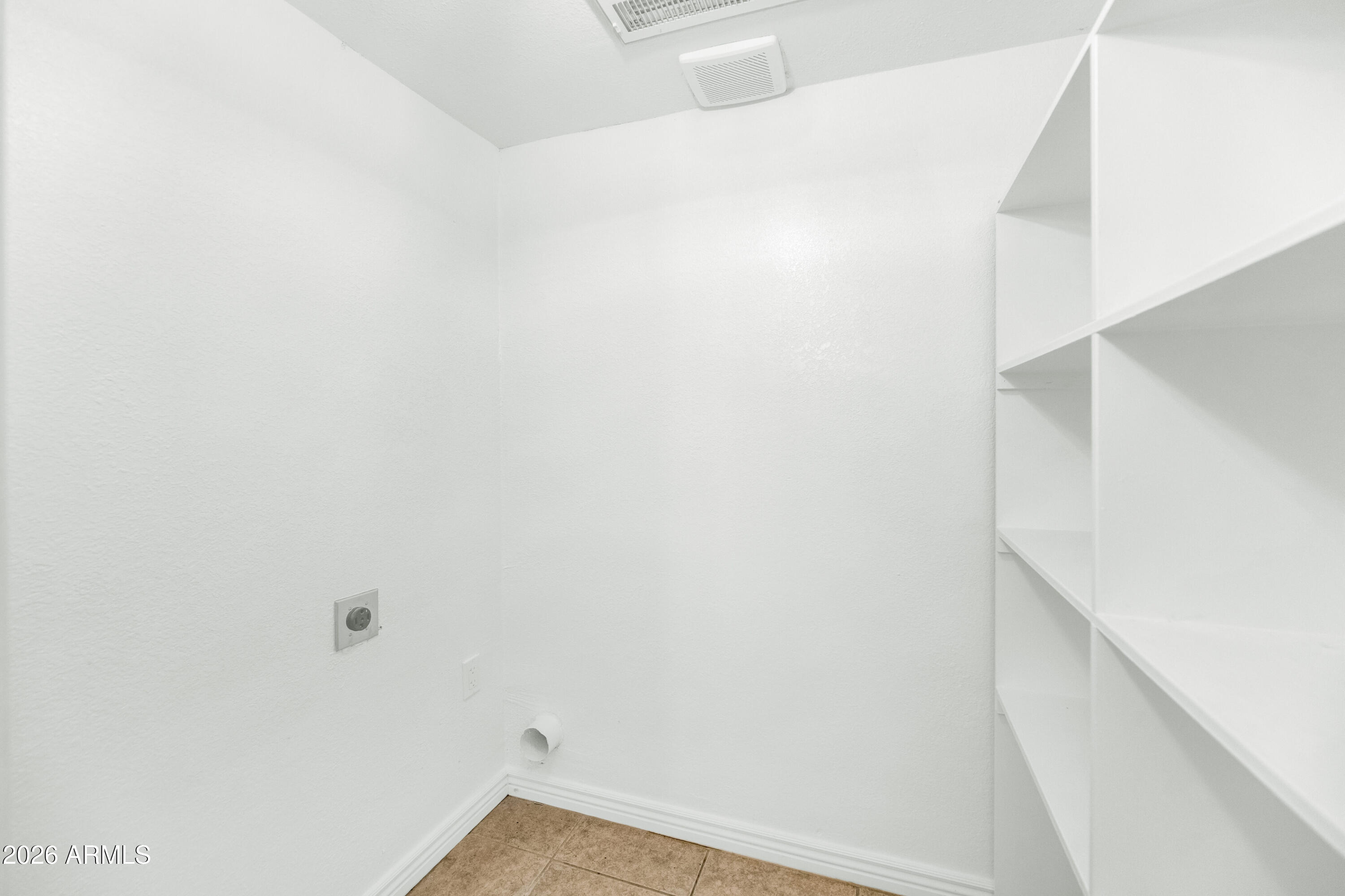 CIENTO CONDOMINIUMS - Residential
