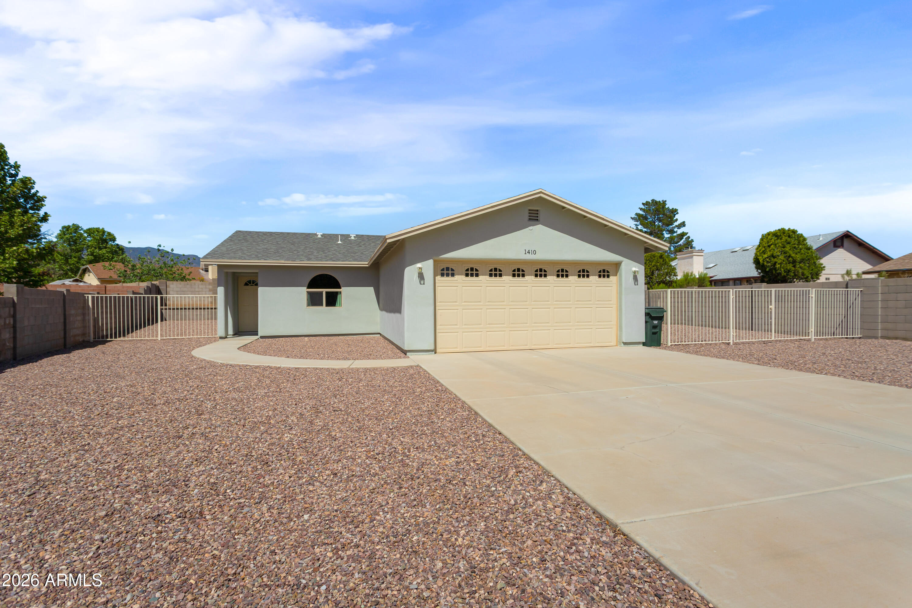 SUMMIT MEADOWS - Residential