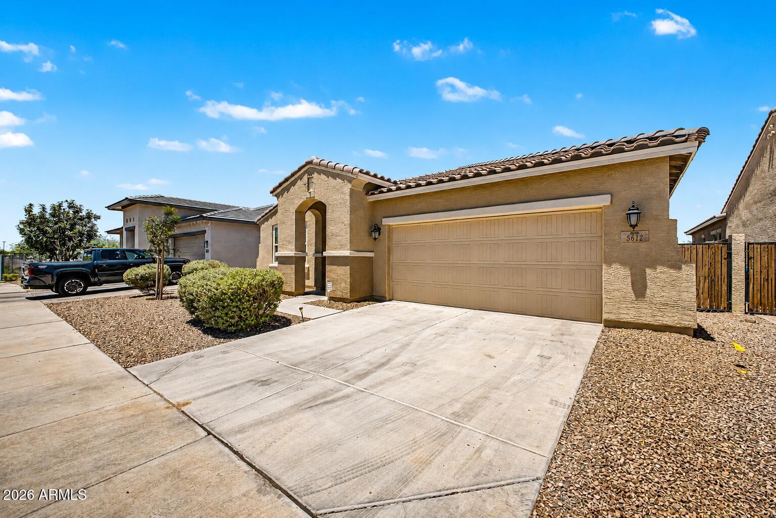 CAMELBACK RANCH - Residential