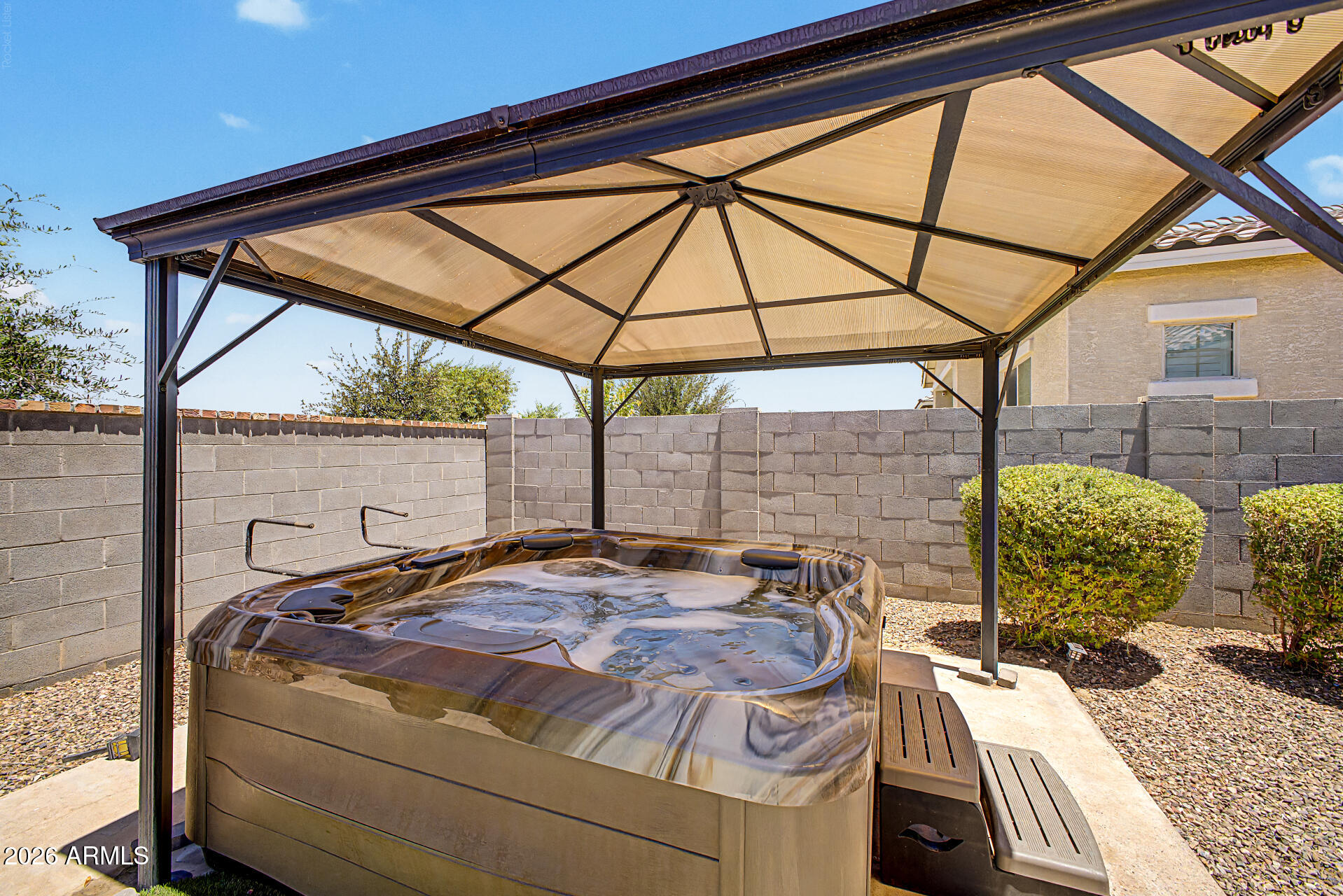 CAMELBACK RANCH - Residential