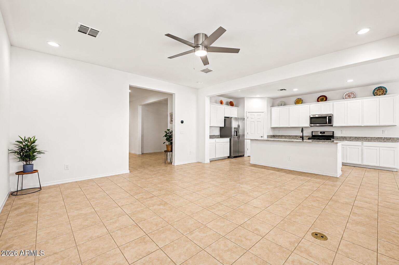 CAMELBACK RANCH - Residential