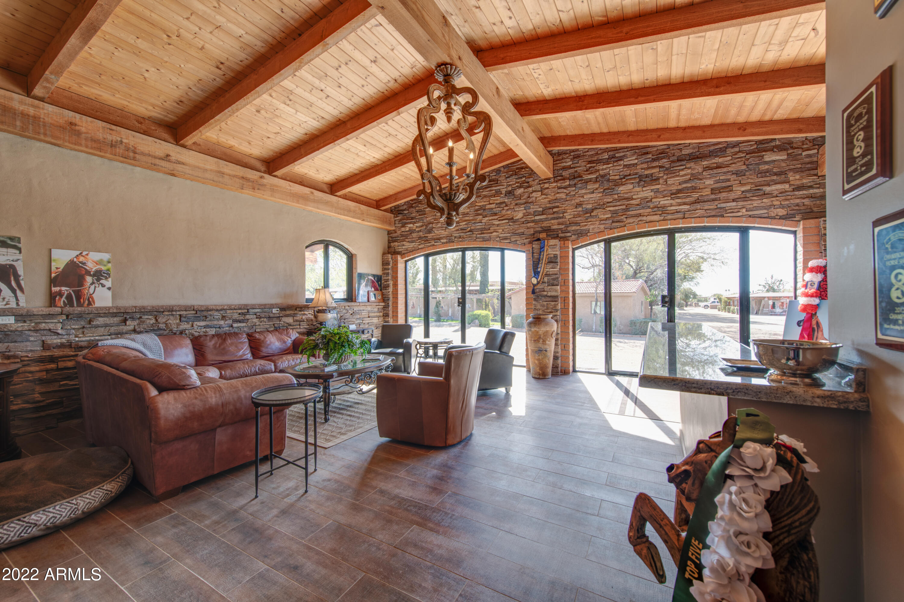 CUSTOM RANCH ESTATE - Residential