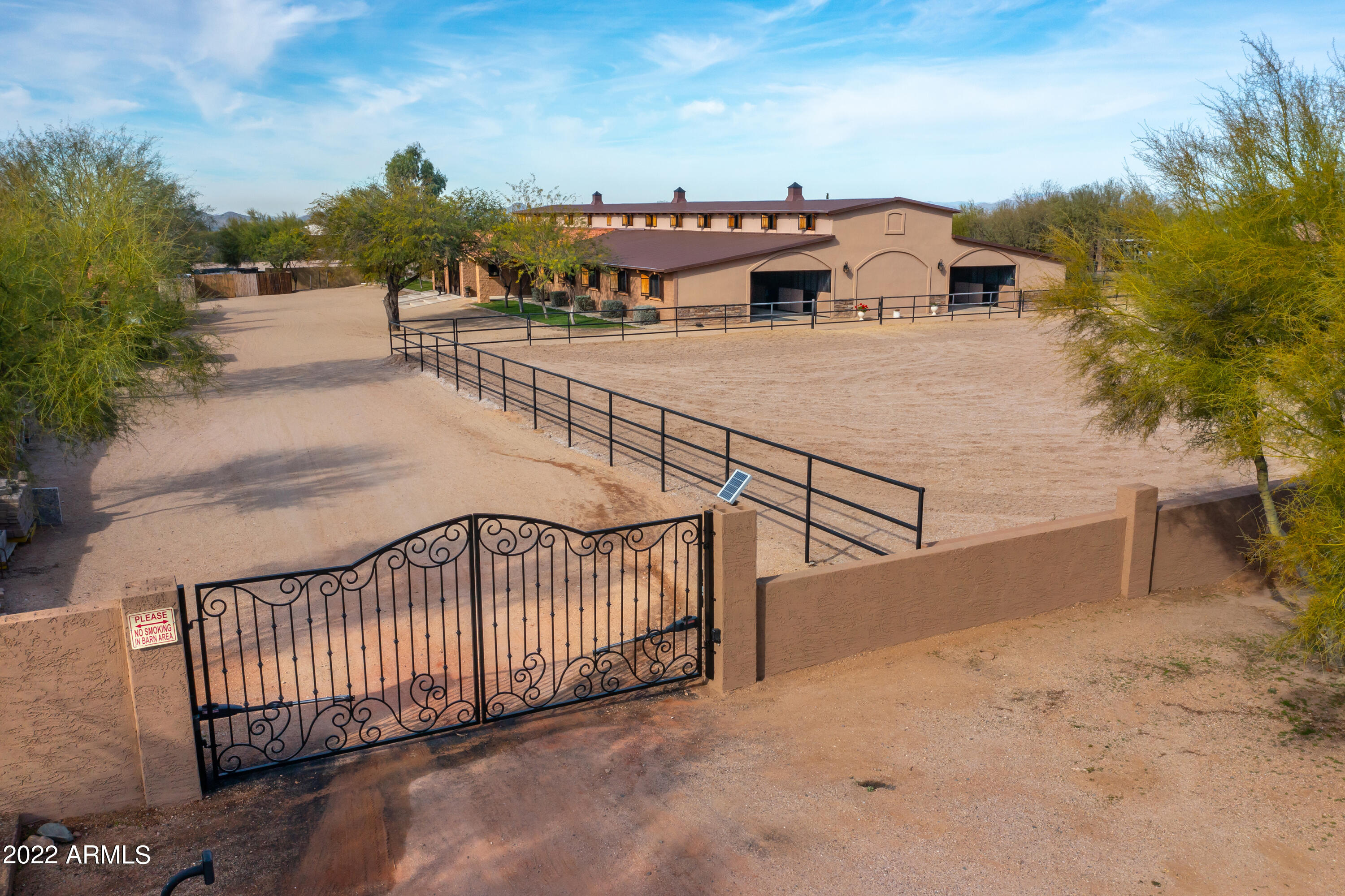 CUSTOM RANCH ESTATE - Residential