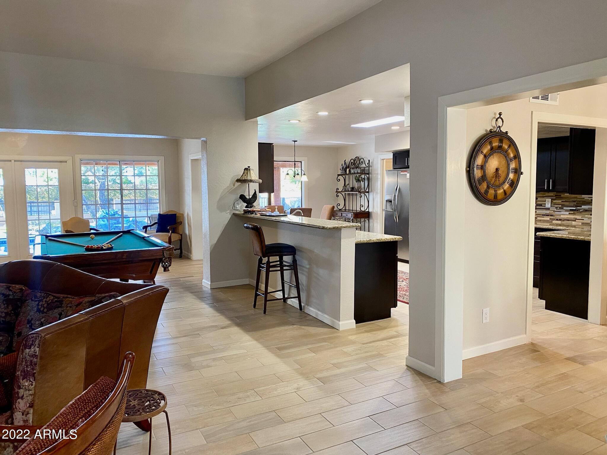 CUSTOM RANCH ESTATE - Residential