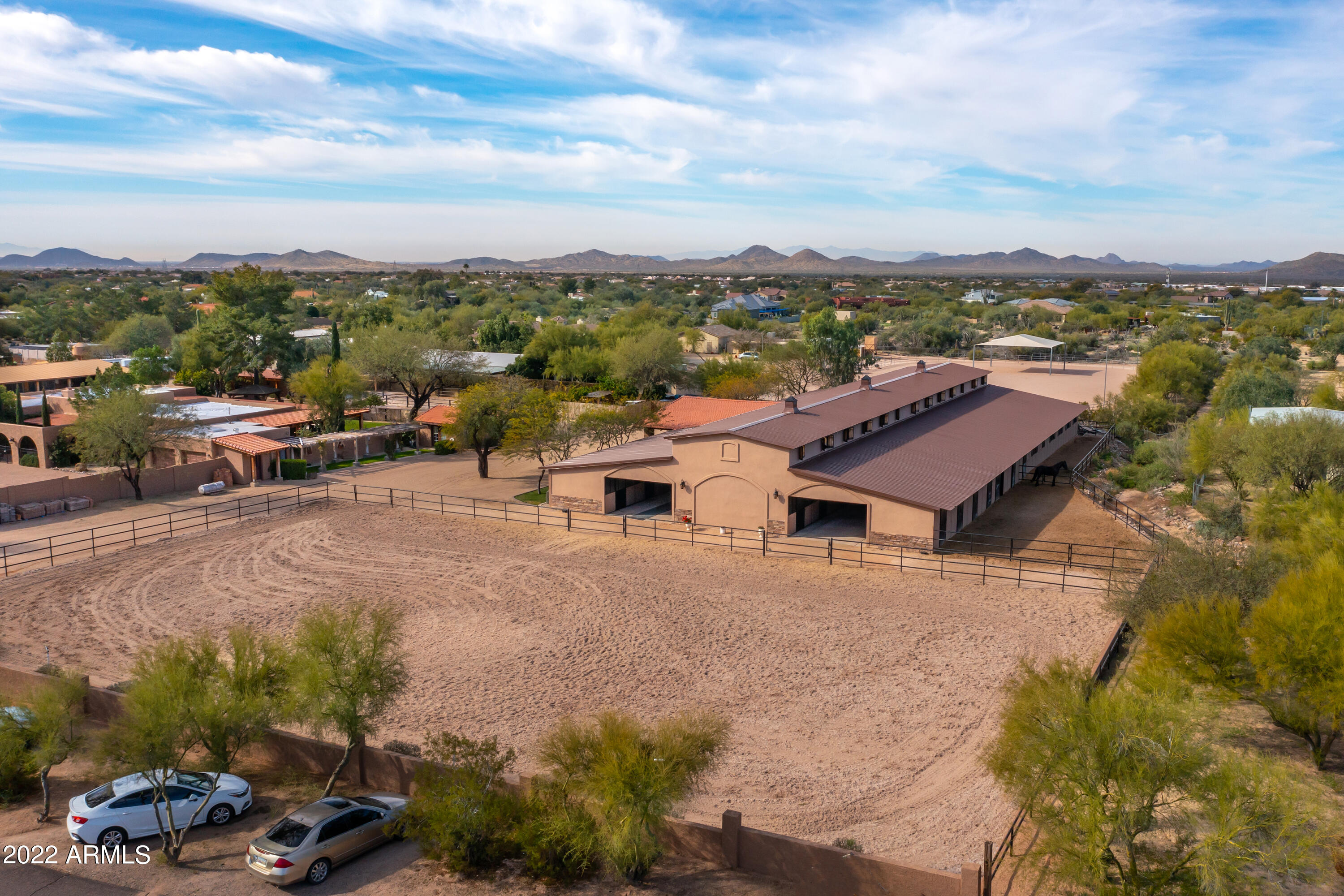 CUSTOM RANCH ESTATE - Residential
