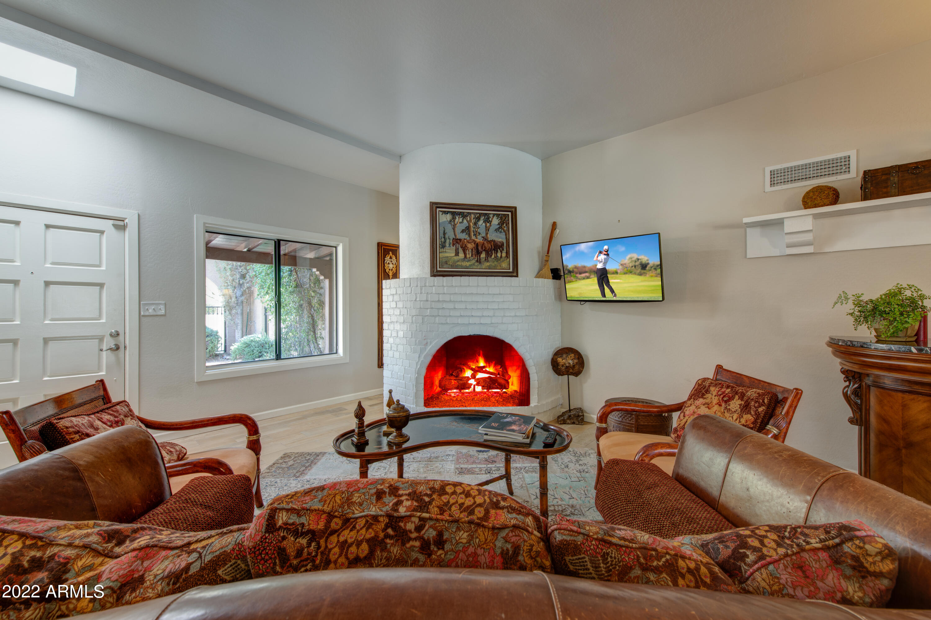 CUSTOM RANCH ESTATE - Residential