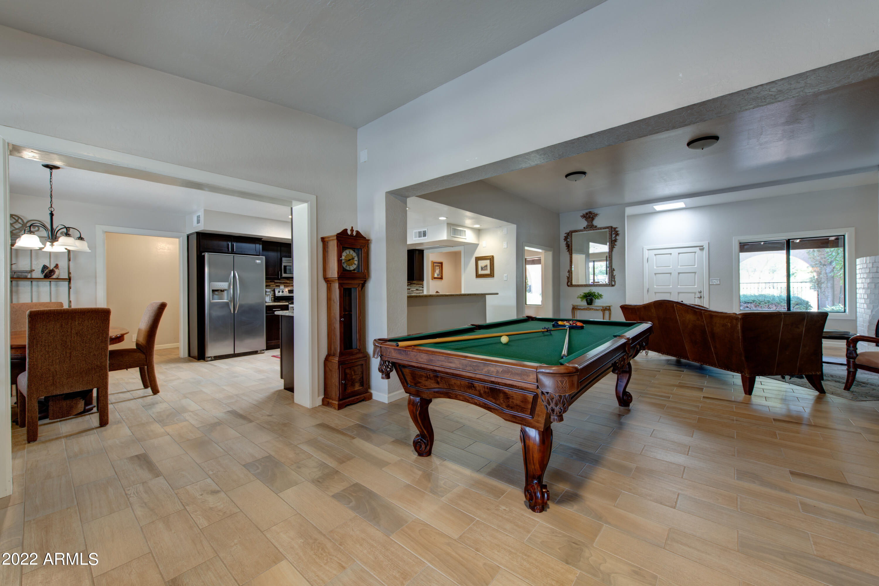 CUSTOM RANCH ESTATE - Residential