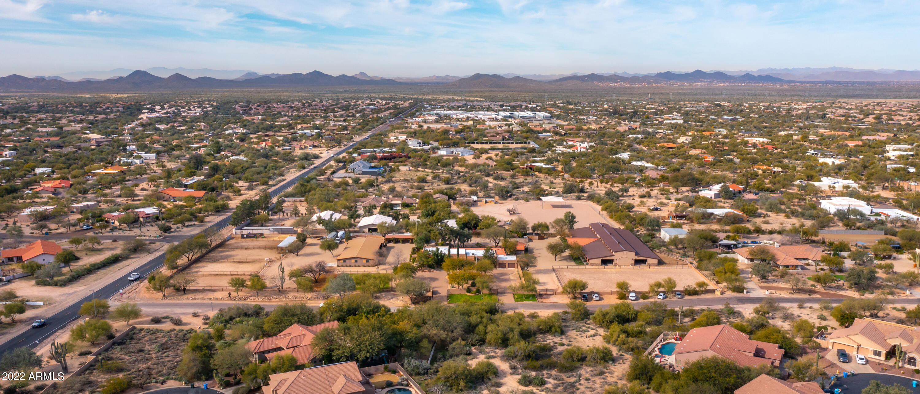 CUSTOM RANCH ESTATE - Residential