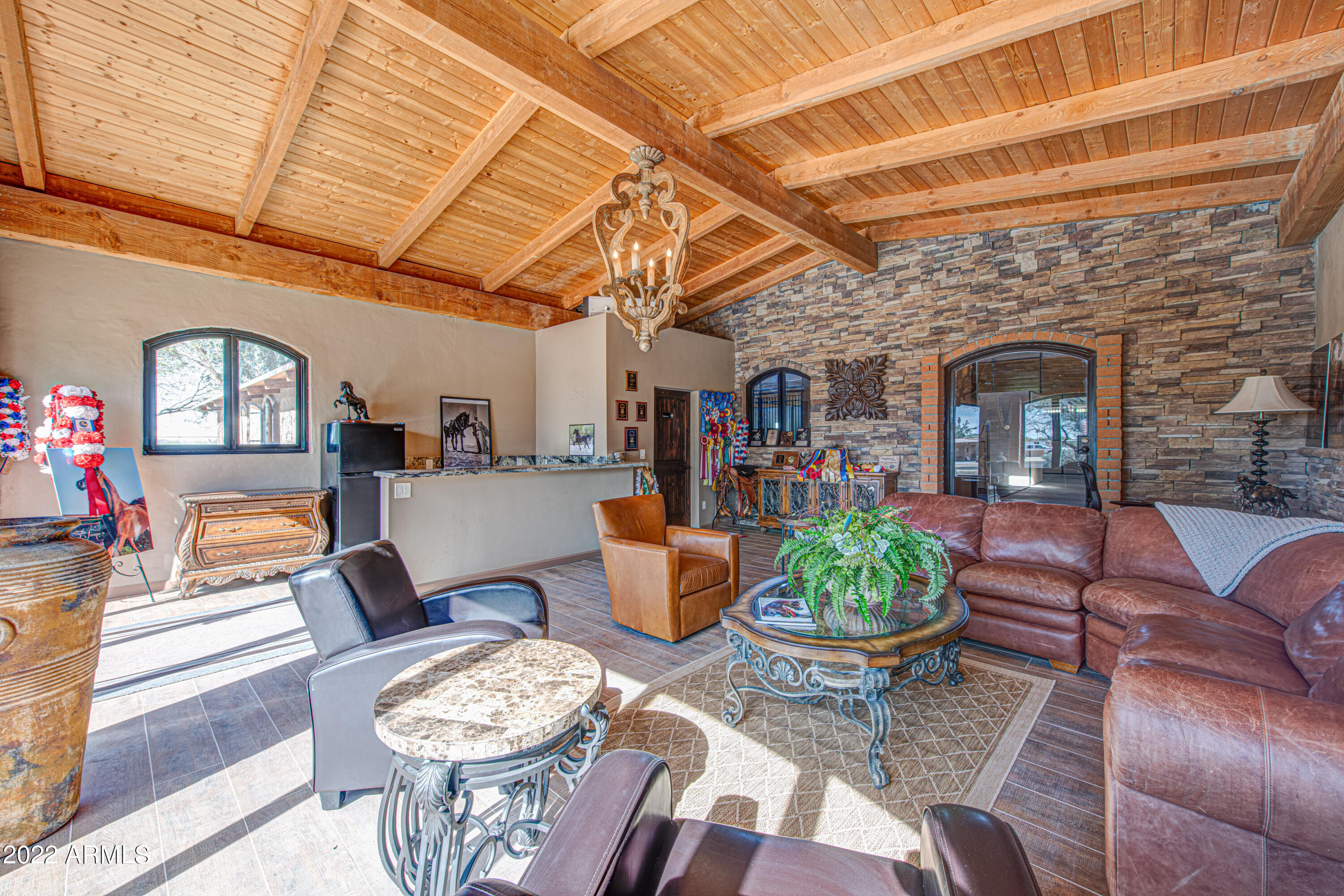 CUSTOM RANCH ESTATE - Residential