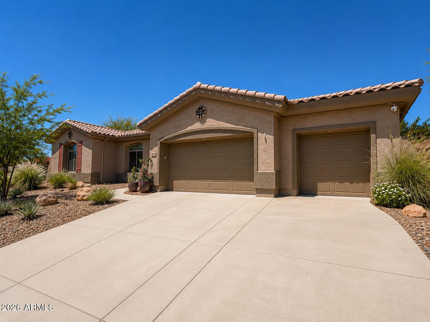 ANTHEM COUNTRY CLUB UNIT 16 LONG COVE - Residential