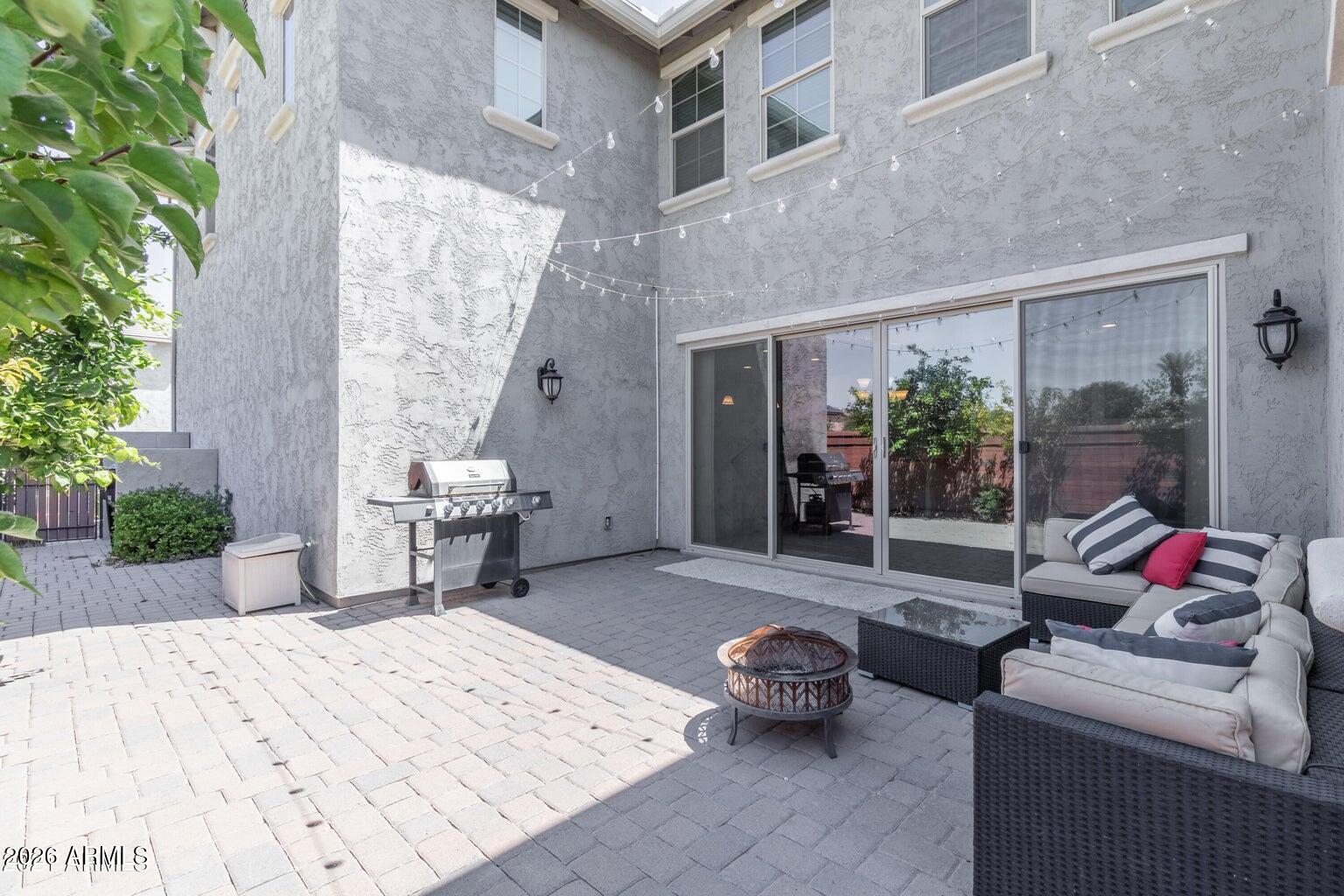 COOLEY STATION PARCEL 15 PHASE 1 - Residential Lease