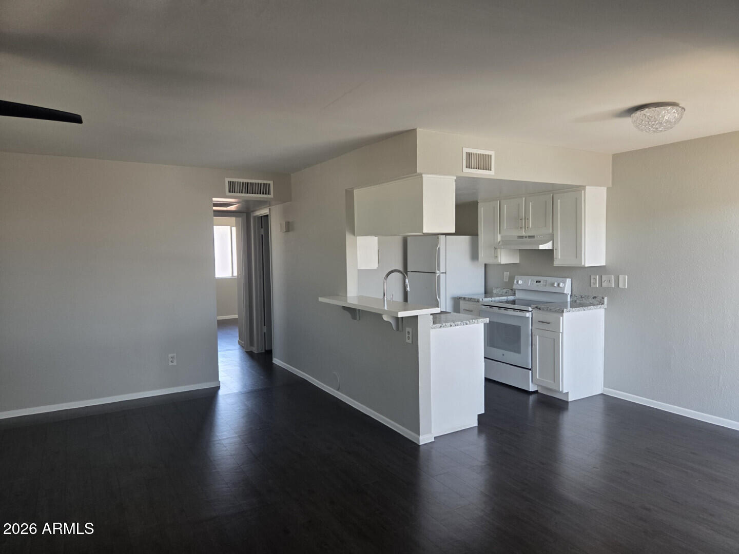 Quatros 3 - Residential