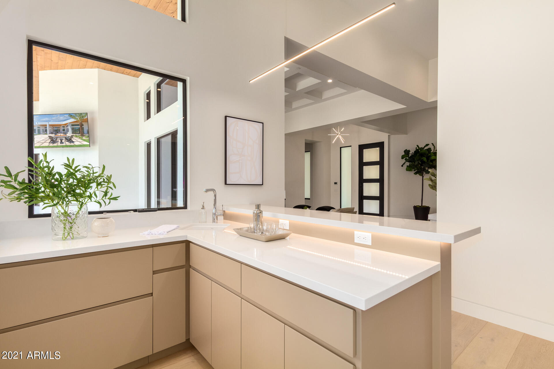 ARCADIA BLK 20 - Residential