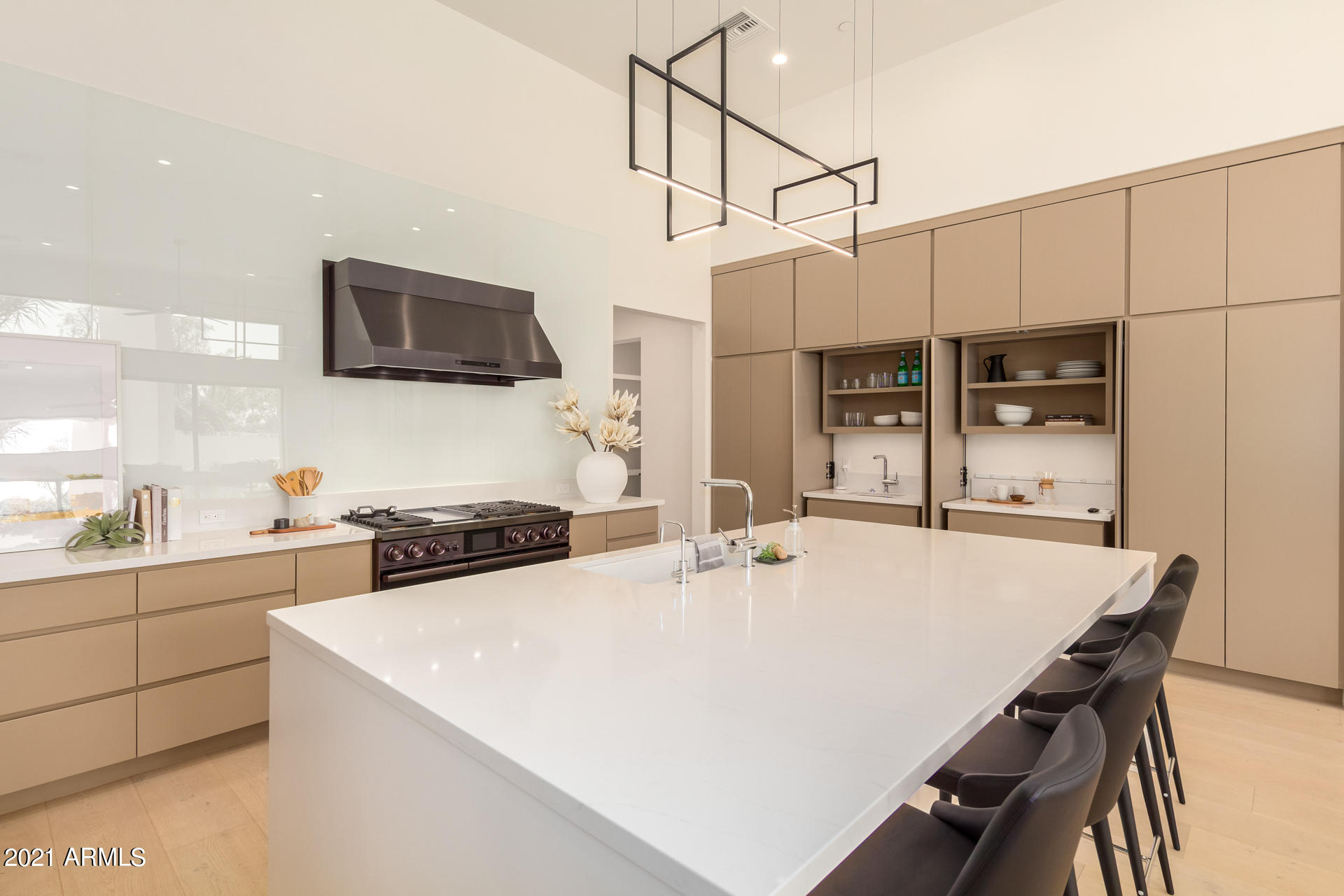 ARCADIA BLK 20 - Residential
