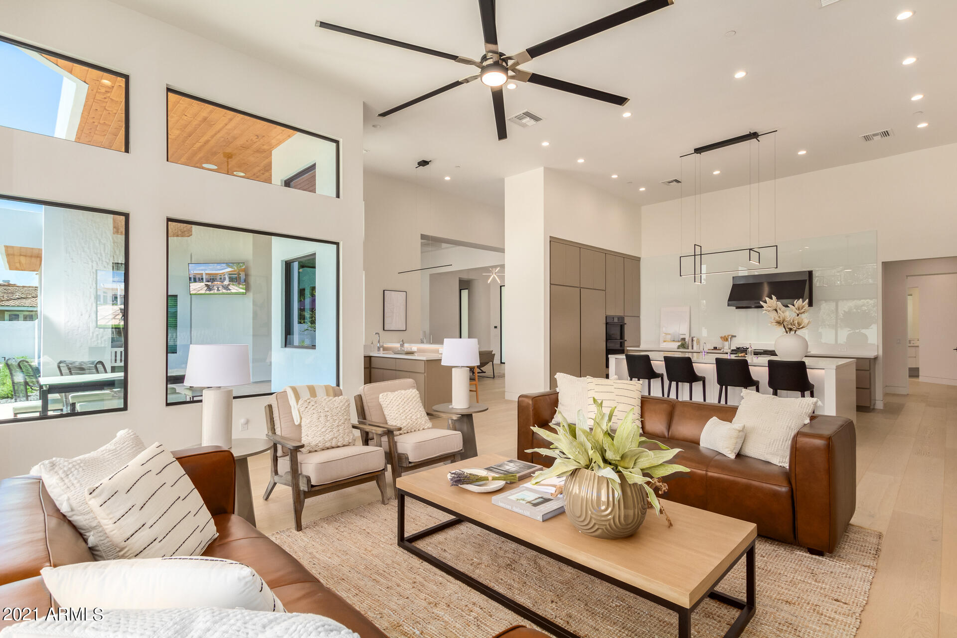 ARCADIA BLK 20 - Residential