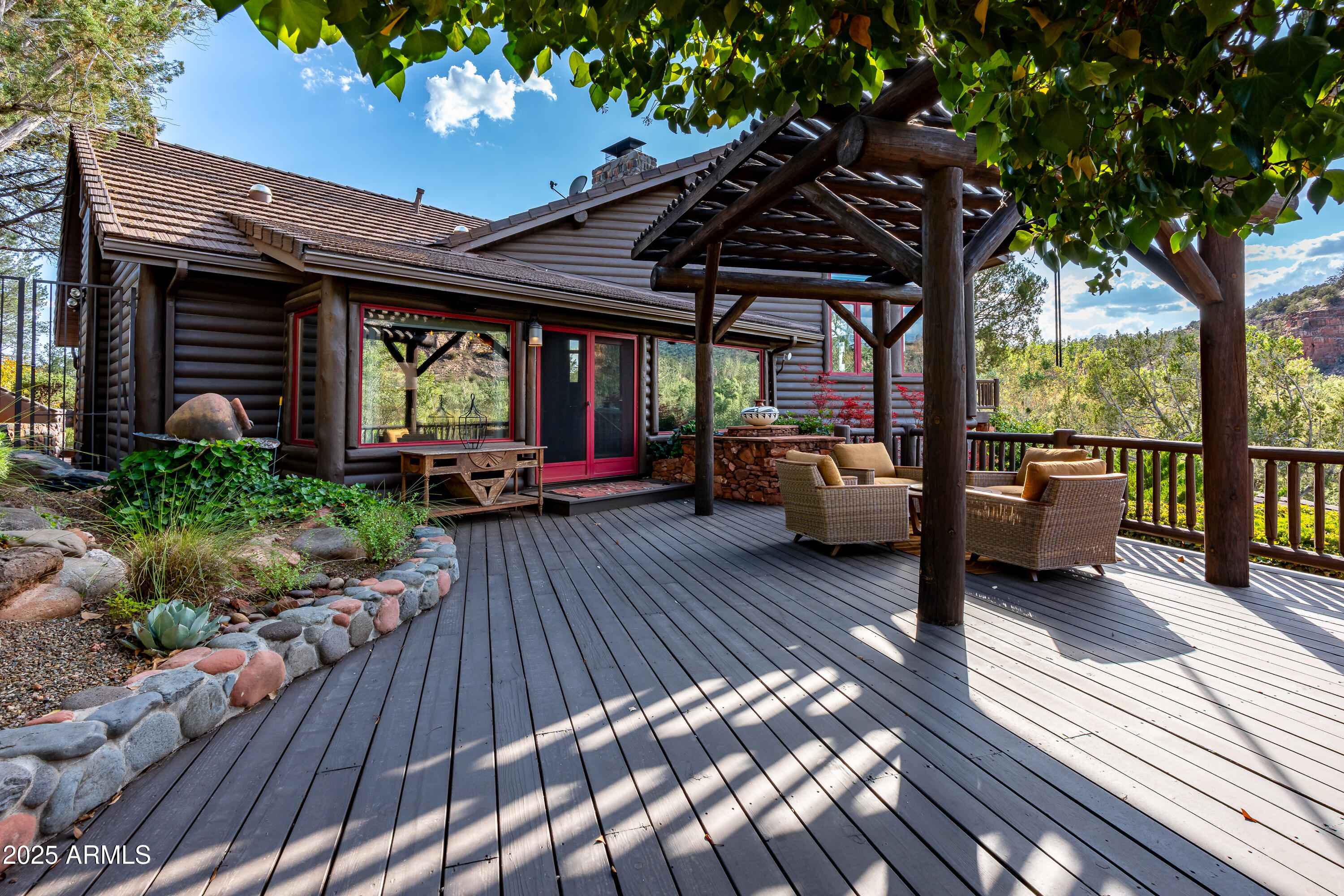 BACK O BEYOND - Residential