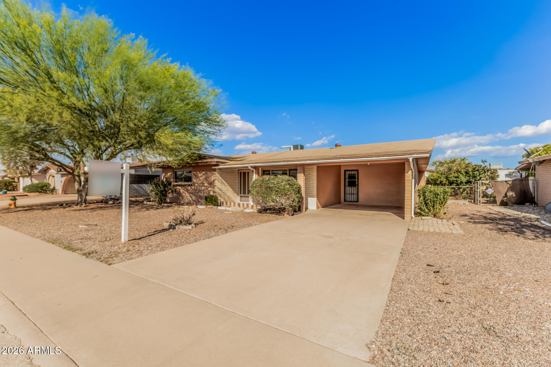 APACHE VILLA - Residential