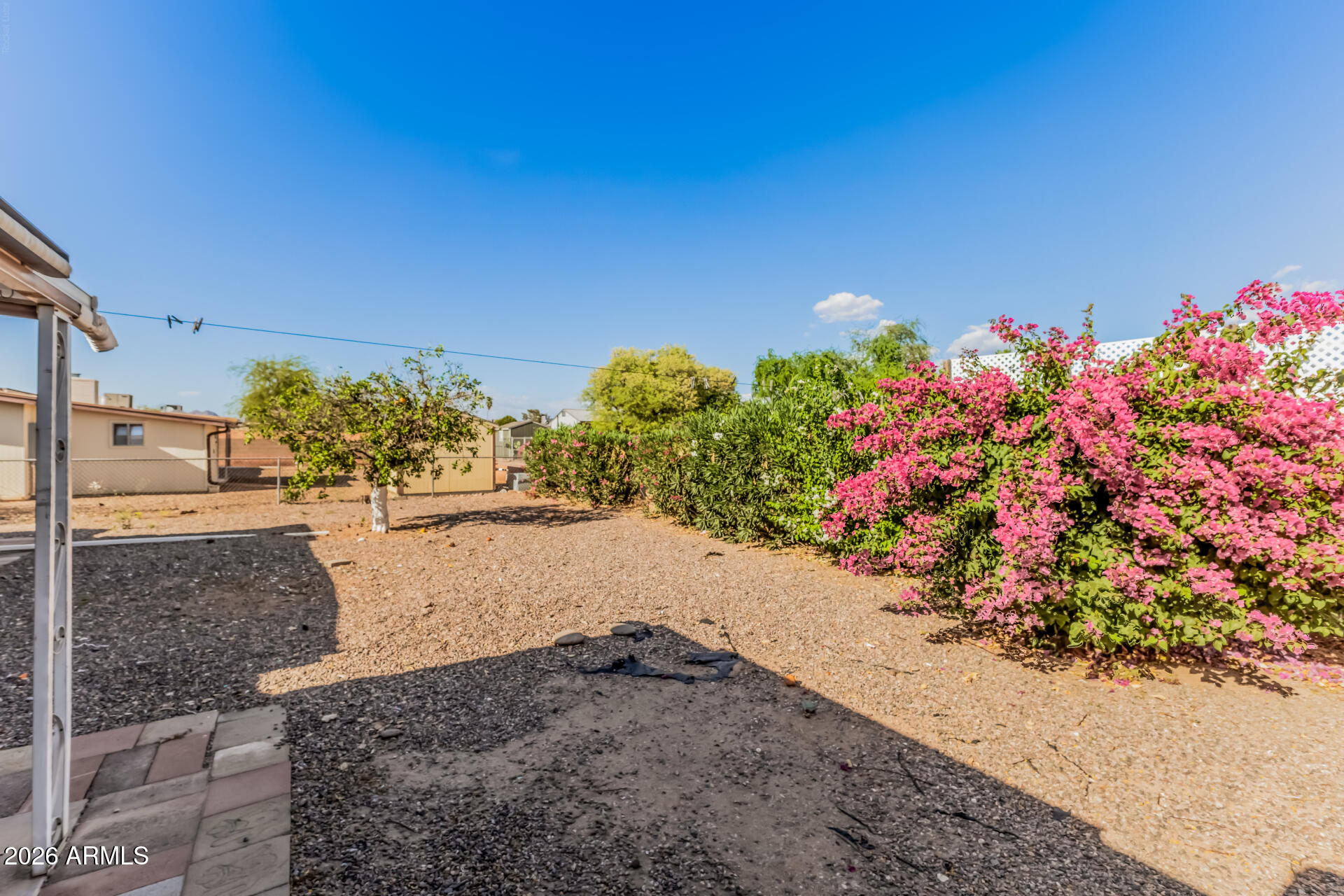 APACHE VILLA - Residential