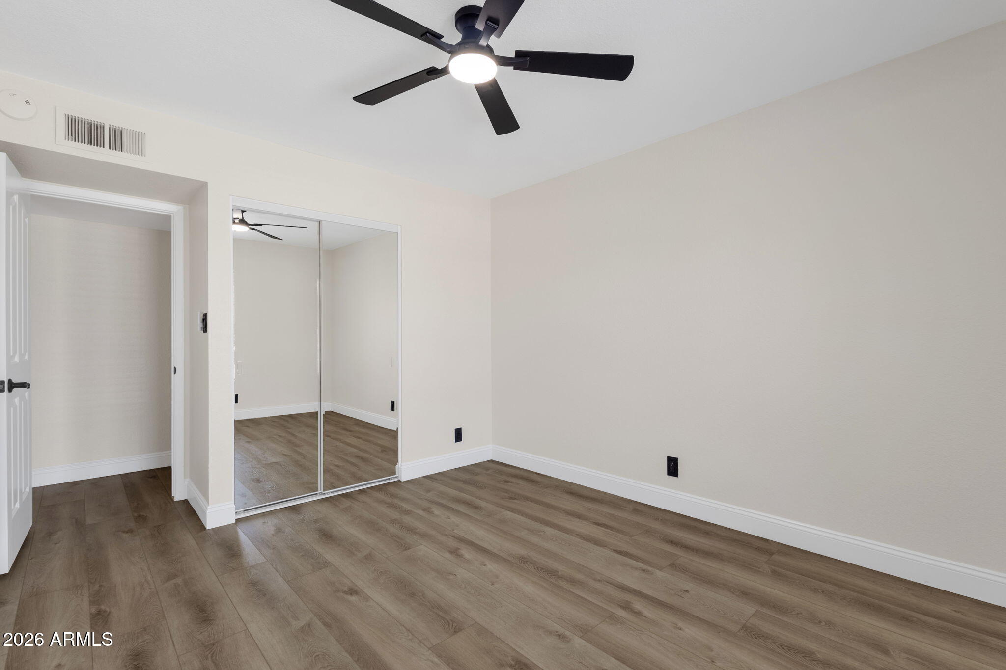 SCOTTSDALE VISTA - Residential