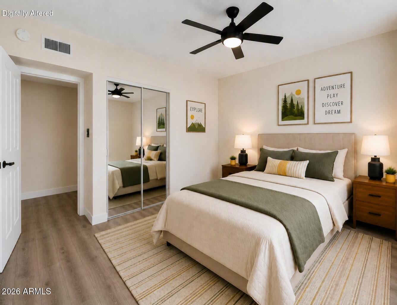 SCOTTSDALE VISTA - Residential