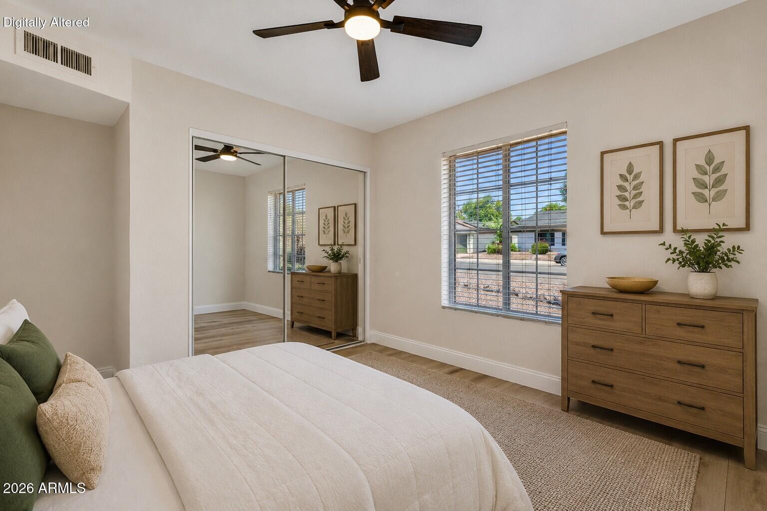 SCOTTSDALE VISTA - Residential
