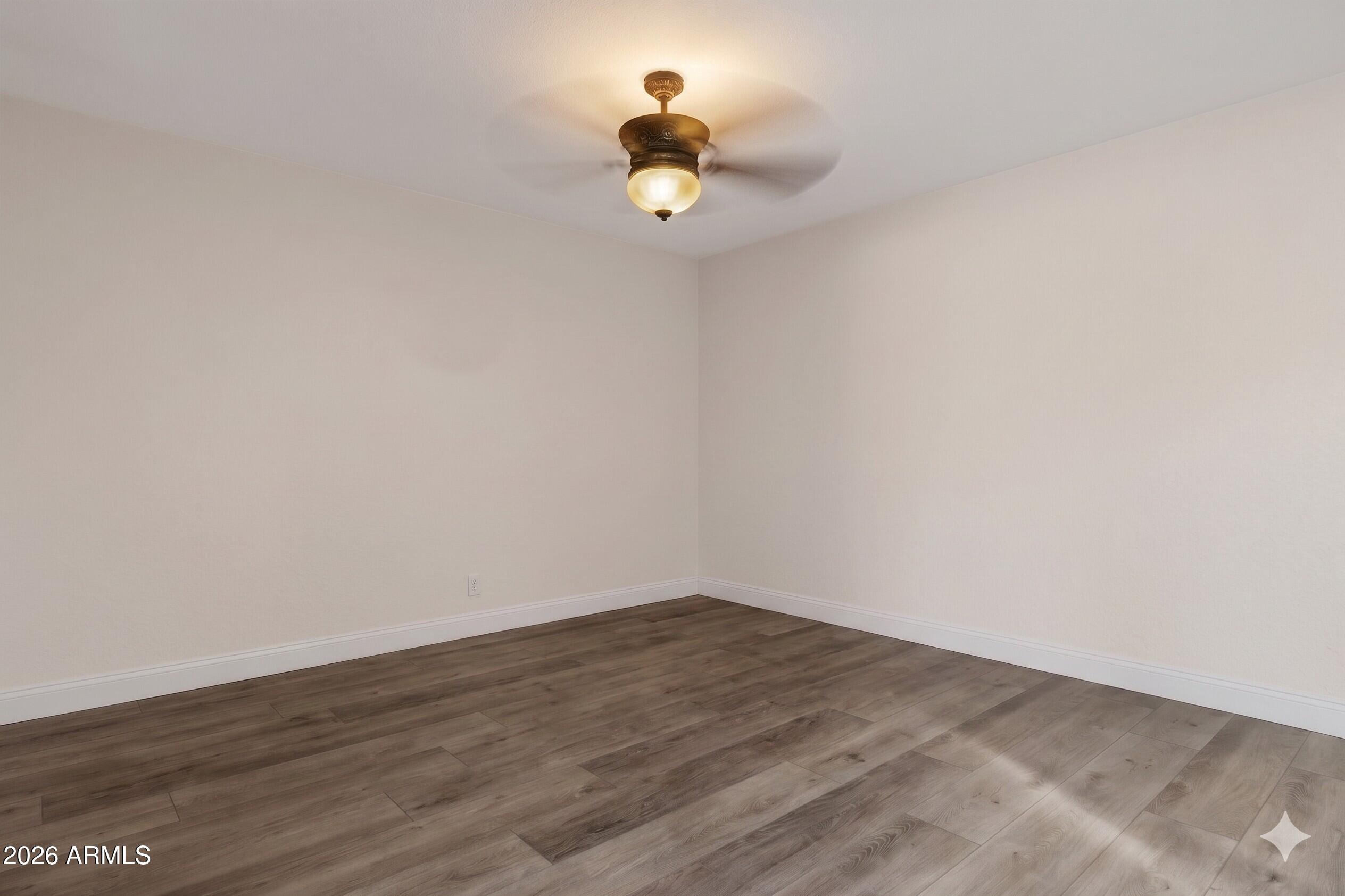 SCOTTSDALE VISTA - Residential