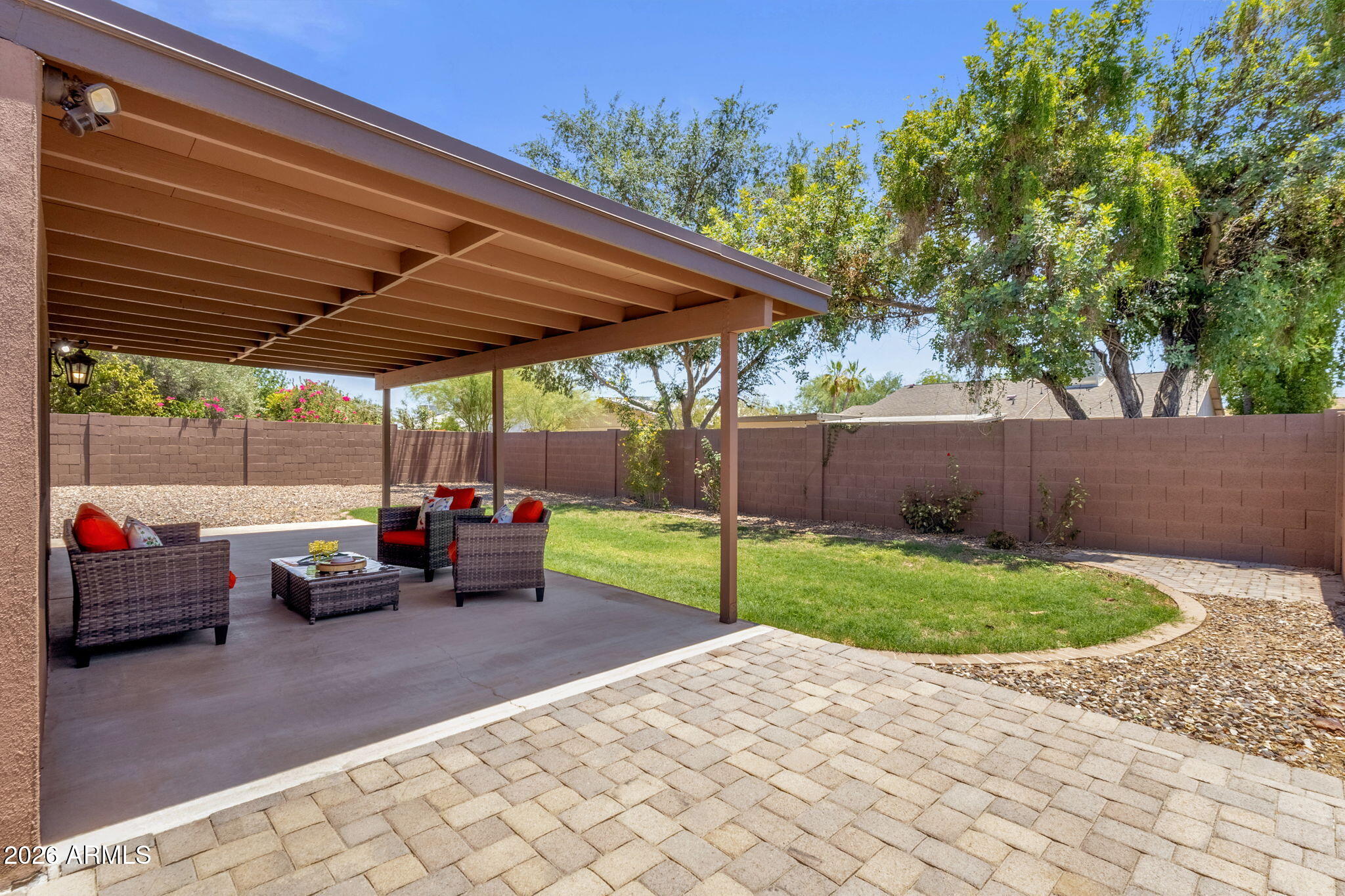 SCOTTSDALE VISTA - Residential