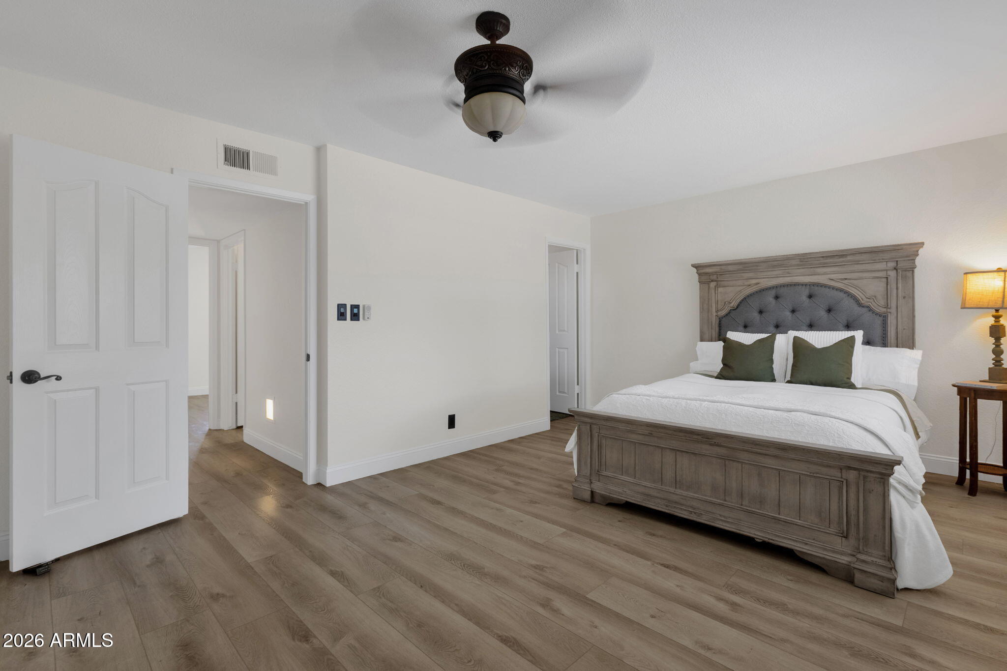 SCOTTSDALE VISTA - Residential