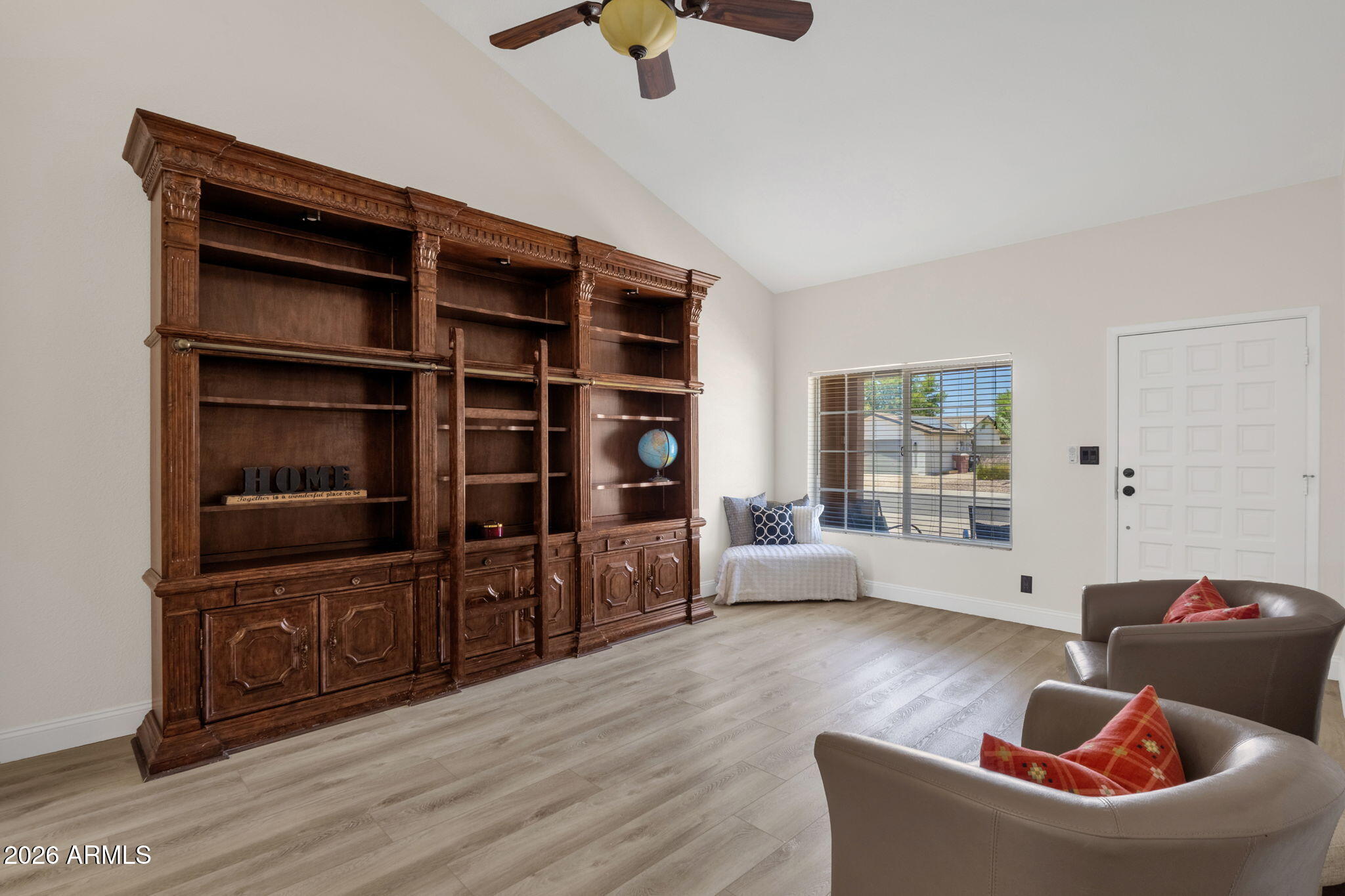 SCOTTSDALE VISTA - Residential