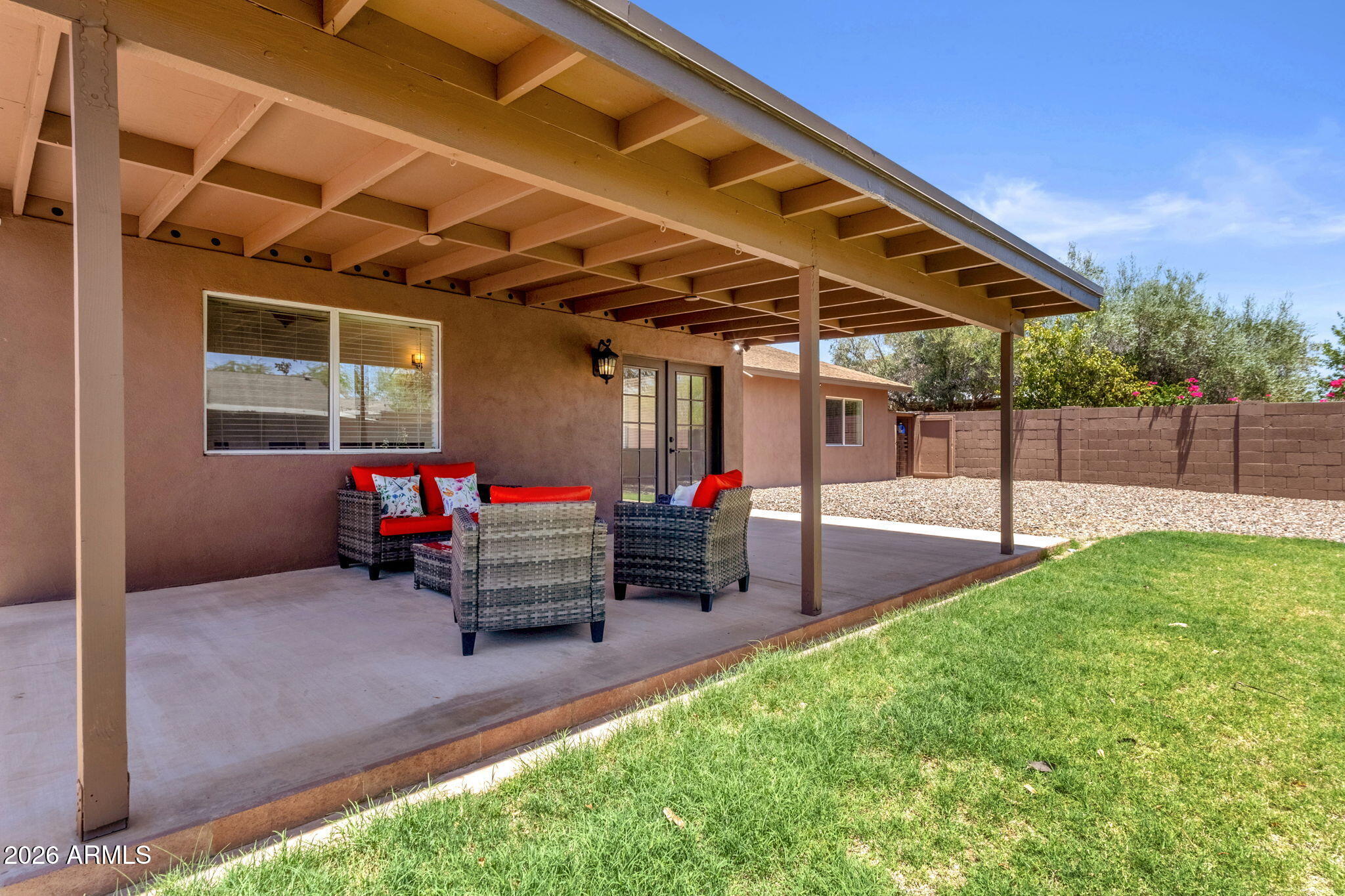 SCOTTSDALE VISTA - Residential
