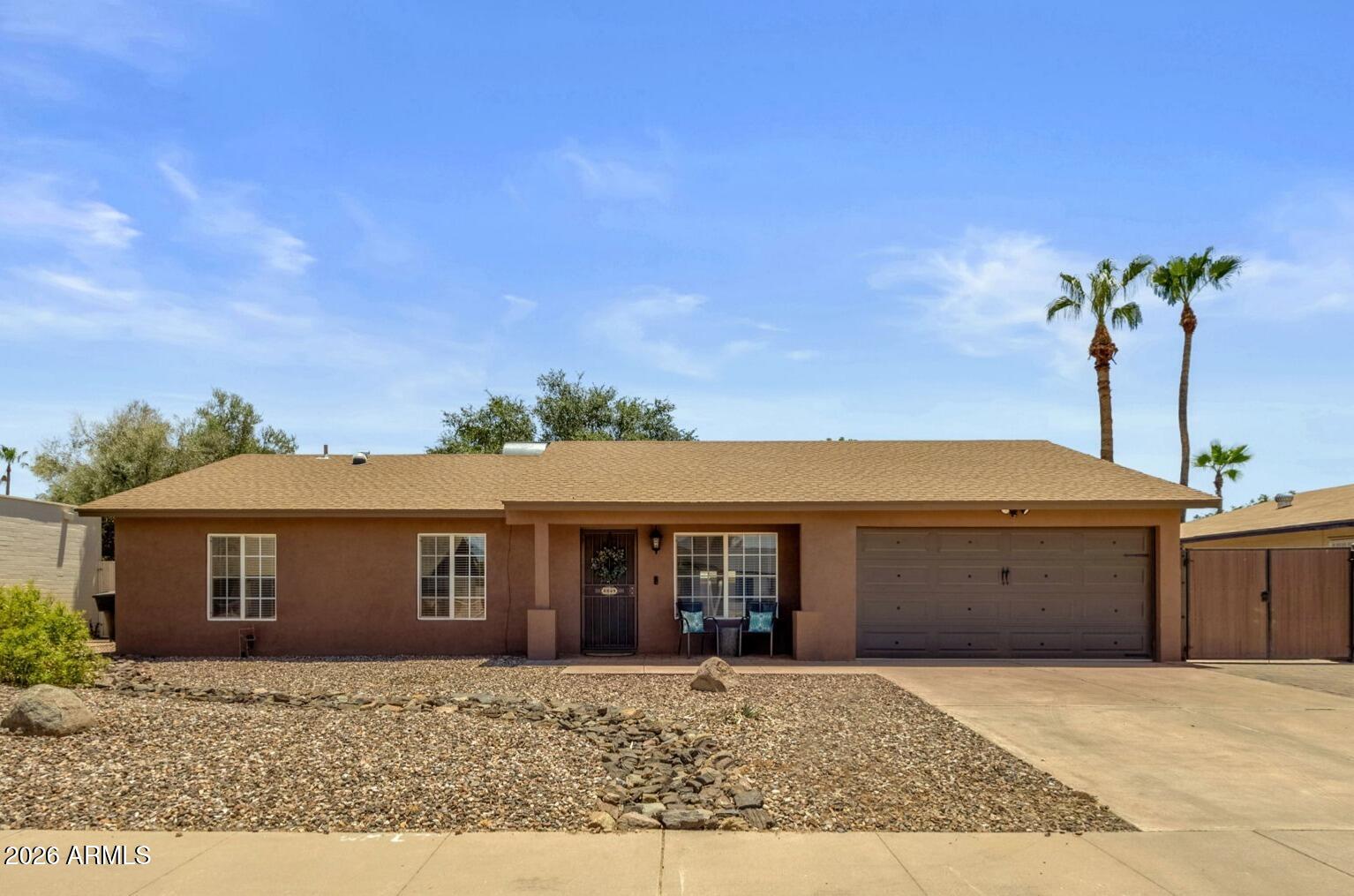 SCOTTSDALE VISTA - Residential
