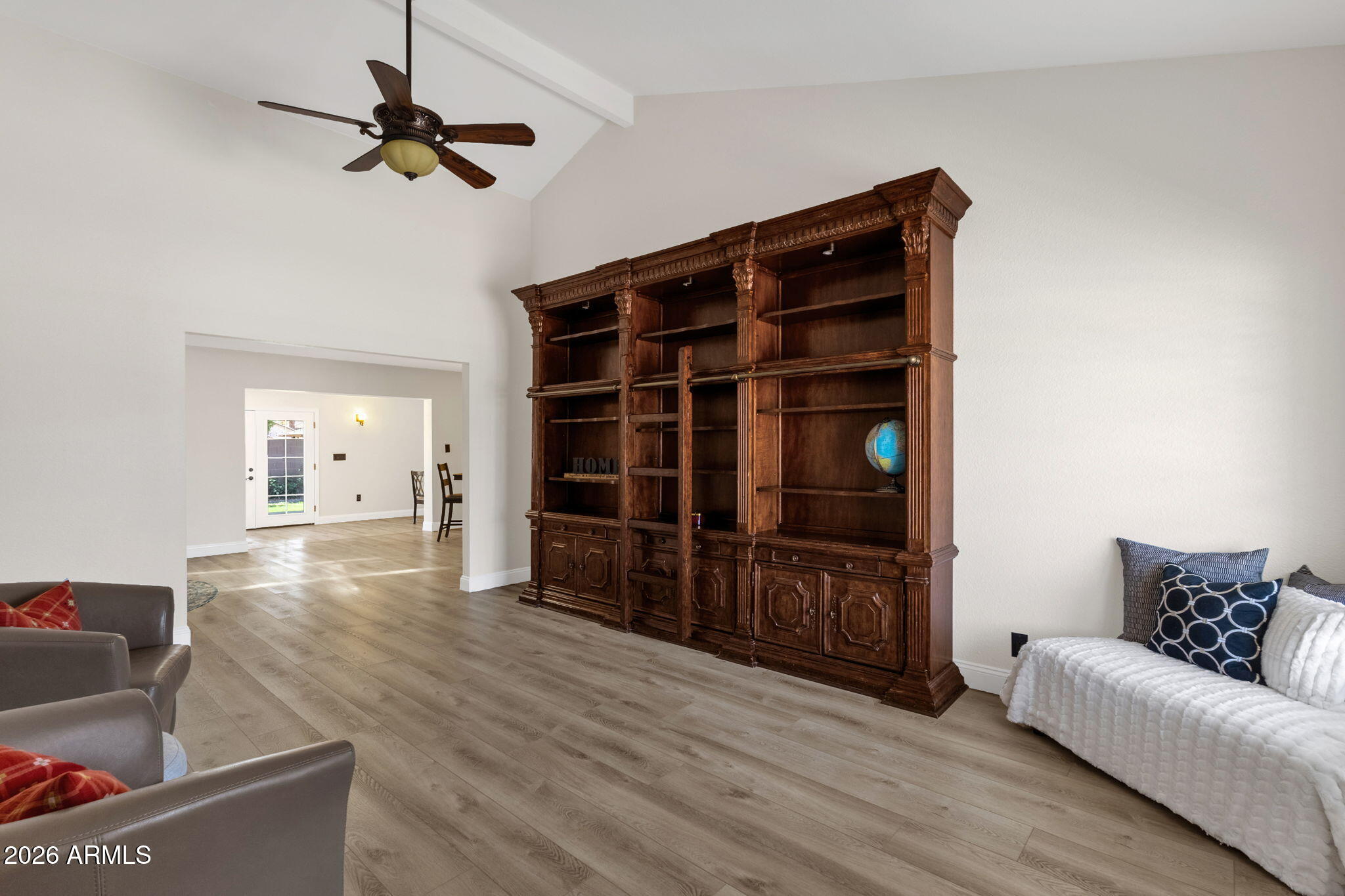 SCOTTSDALE VISTA - Residential
