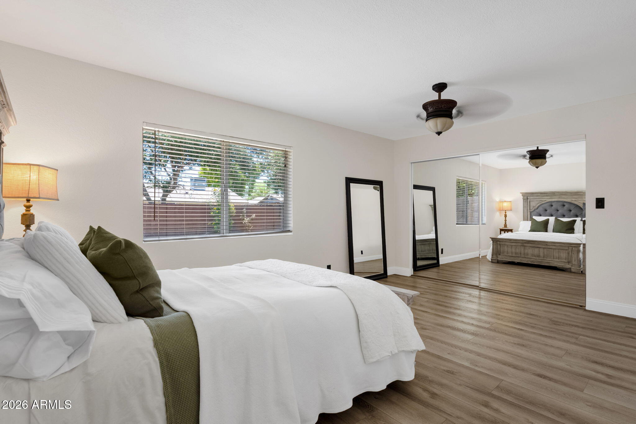 SCOTTSDALE VISTA - Residential