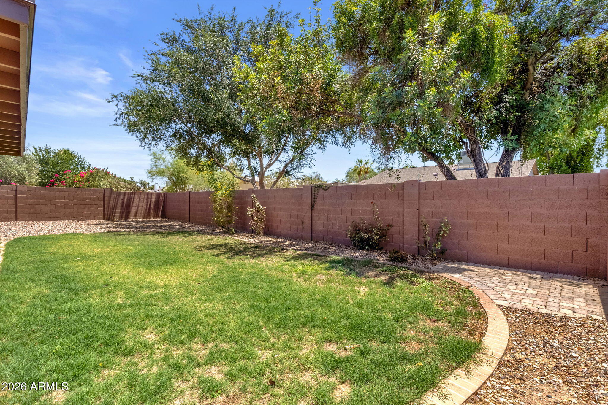 SCOTTSDALE VISTA - Residential