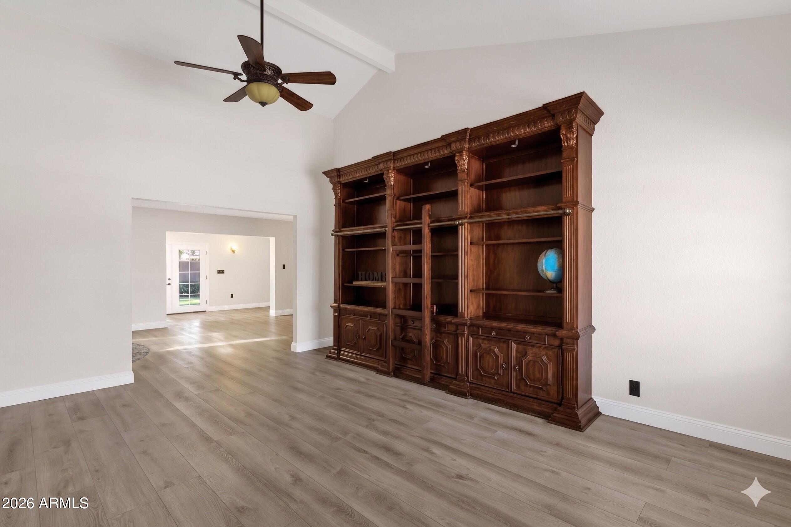 SCOTTSDALE VISTA - Residential