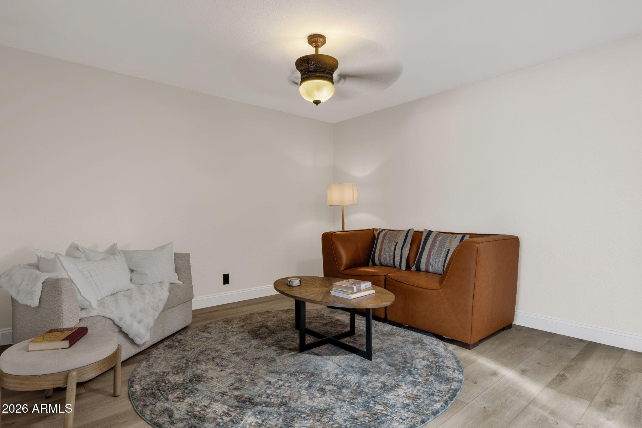 SCOTTSDALE VISTA - Residential