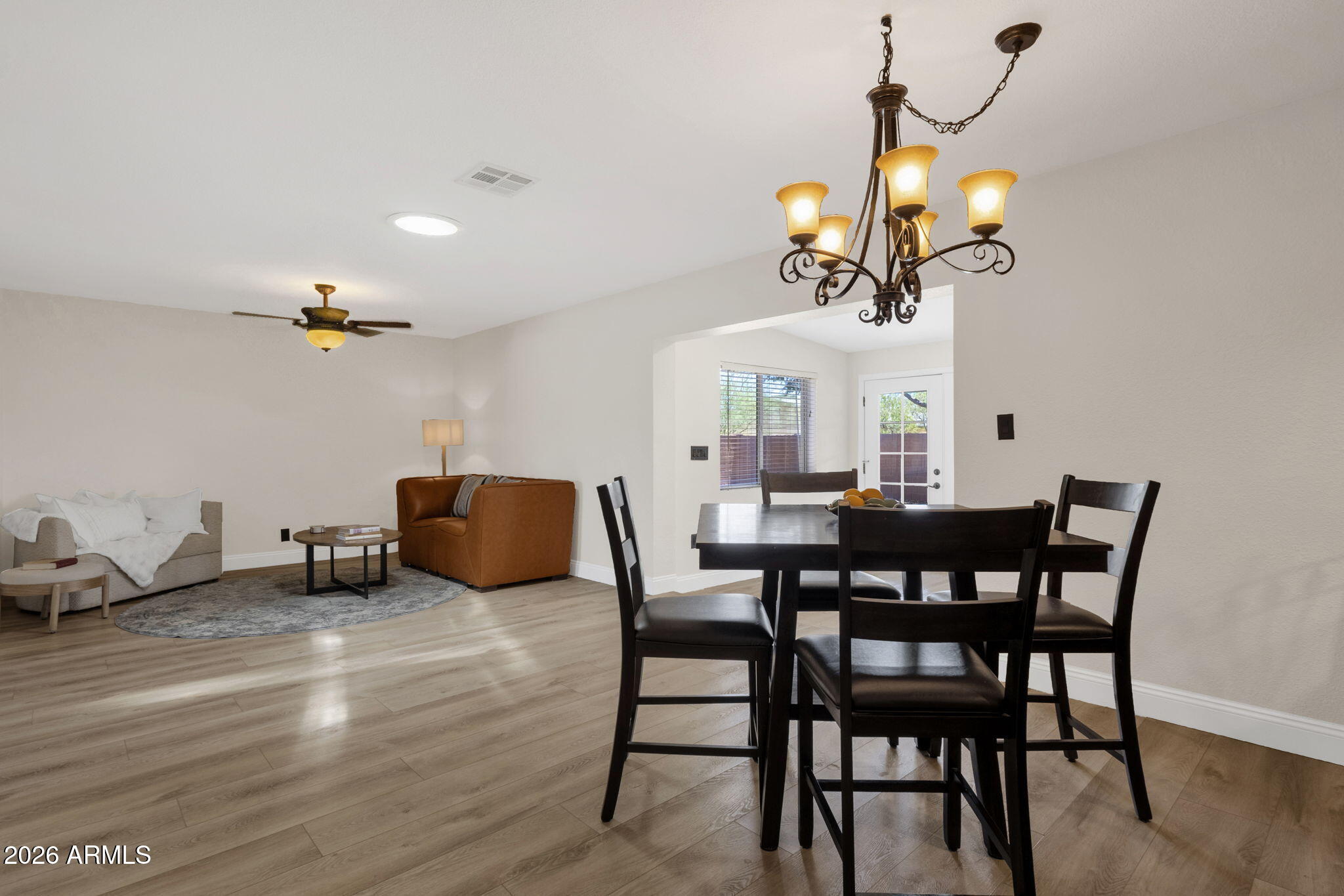 SCOTTSDALE VISTA - Residential