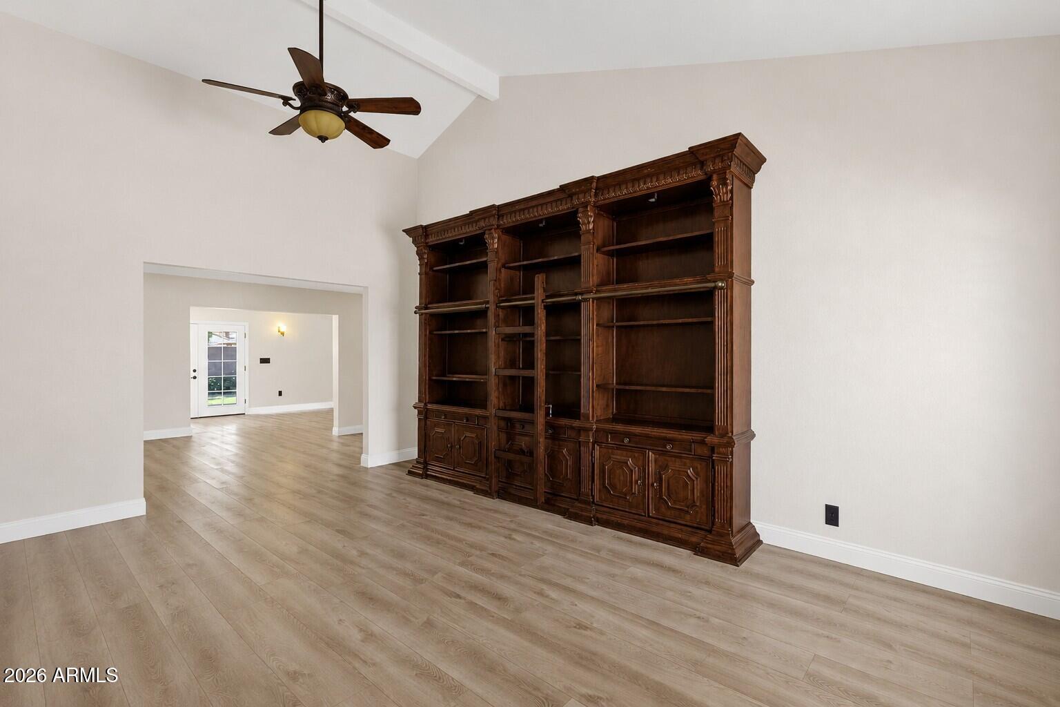 SCOTTSDALE VISTA - Residential