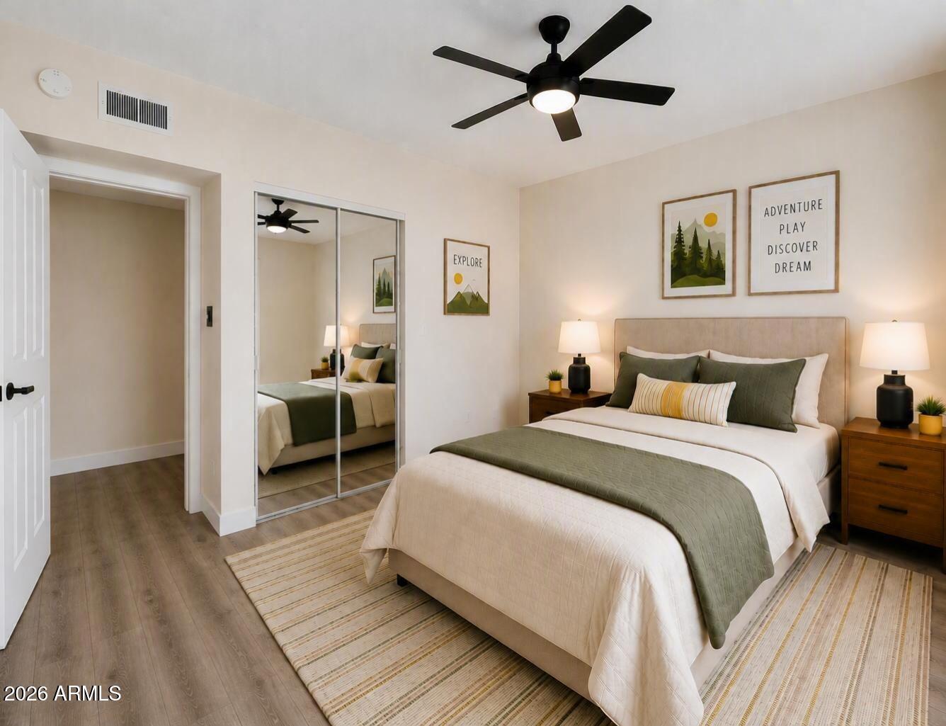 SCOTTSDALE VISTA - Residential
