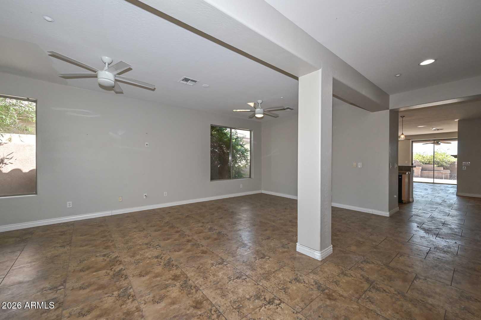 ANTHEM COUNTRY CLUB - Residential