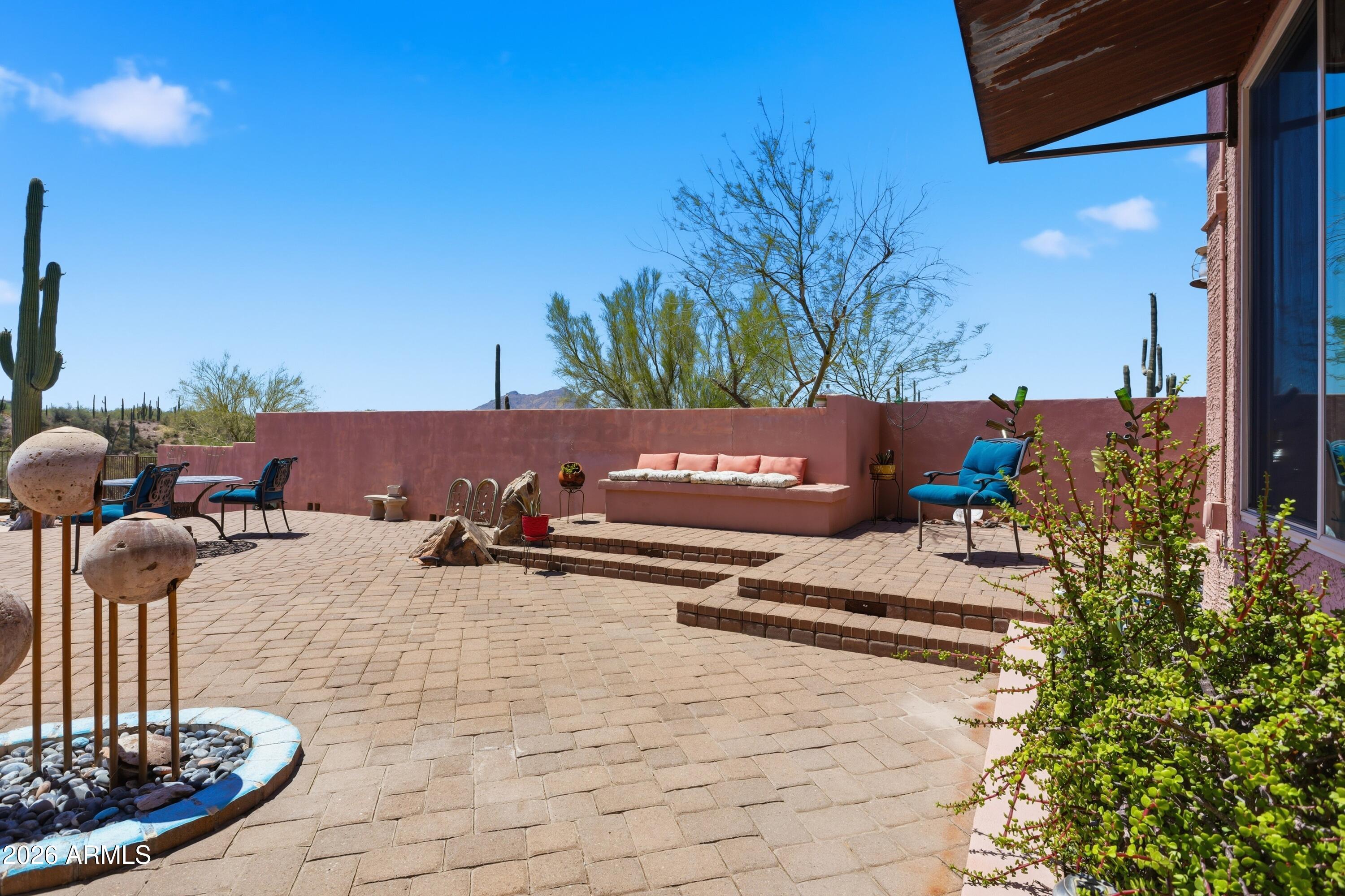 RED DOG RANCH - Residential